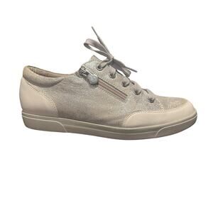 Munro Womens Gabbie Sneaker Size 9 White Silver Leather Zip LaceUp Athletic Shoe